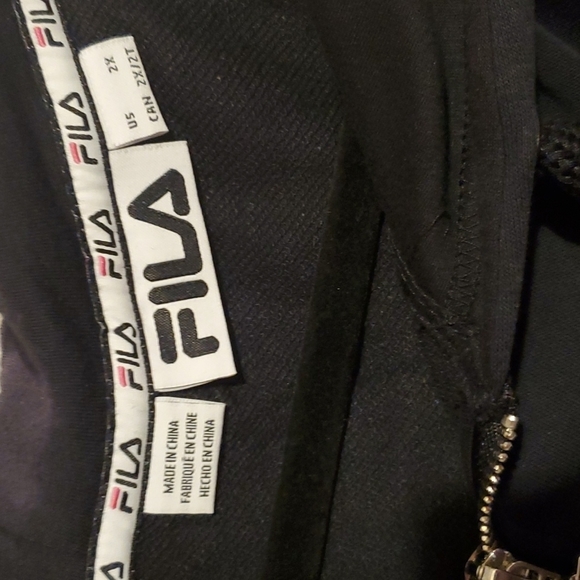 BOX#1 🔥NWT Fila zip hoodie.  approx length 28" P2P 26 1/2" - Picture 5 of 5
